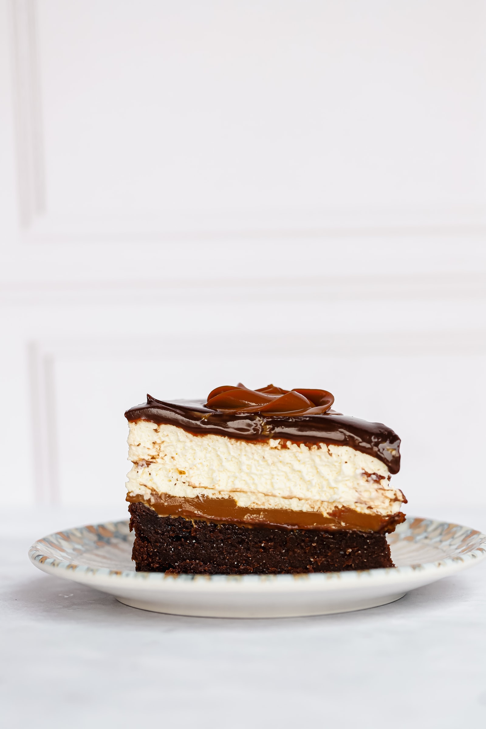 Torta Chocobombom · grande (20–30 personas)